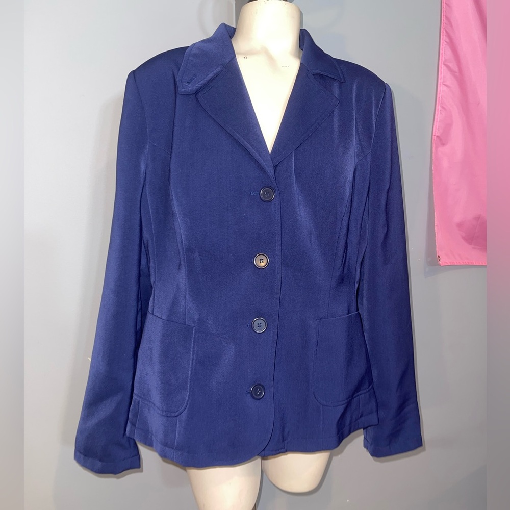 Metrostyle navy blue 4 button suit jacket blazer woman’s size 18